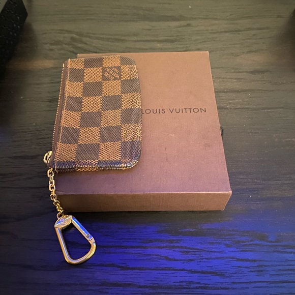 LOUIS VUITTON ID/COIN WALLET - Picture 2 of 7